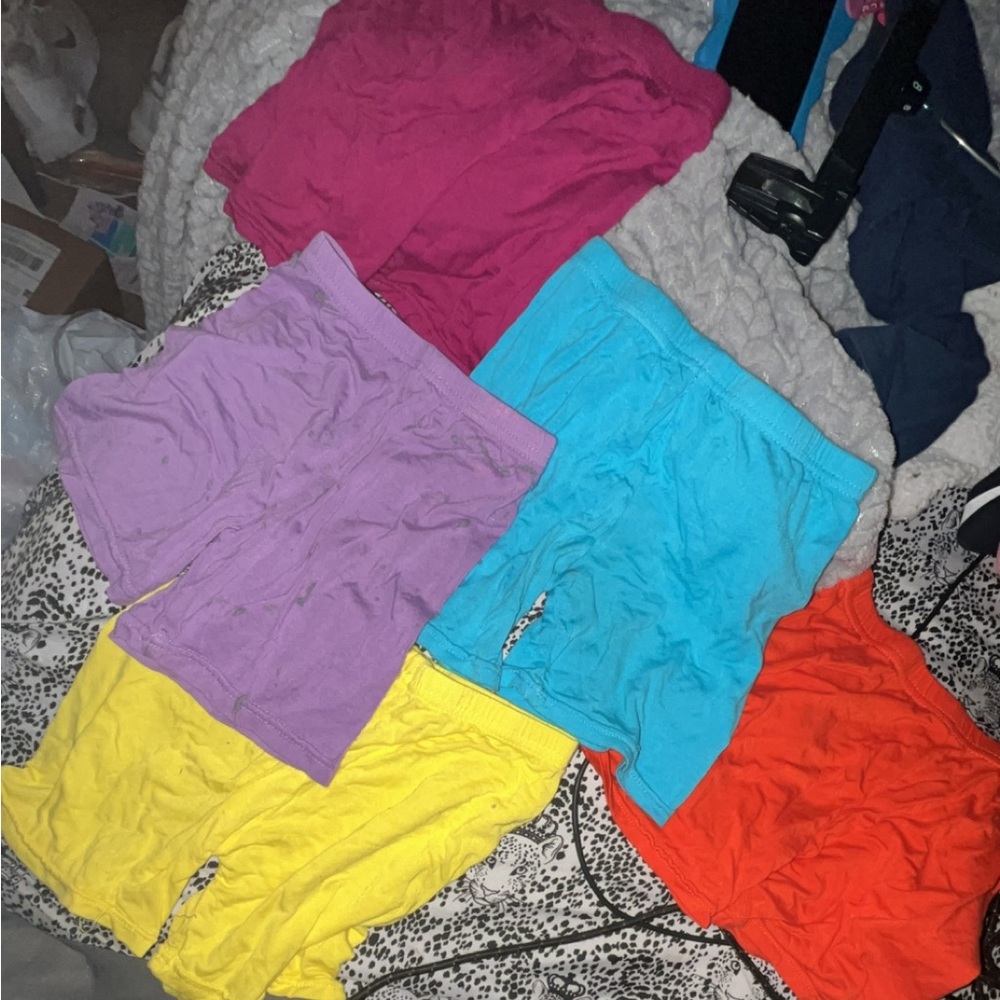 9 pairs of little girls biker shorts size 6